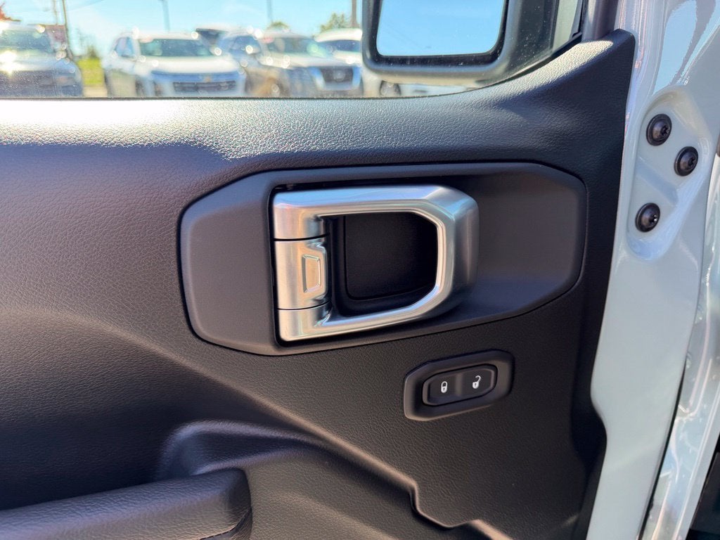 2027 Jeep Wrangler WRANGLER 2-DOOR SPORT