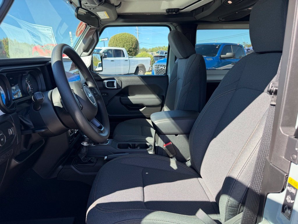 2027 Jeep Wrangler WRANGLER 2-DOOR SPORT