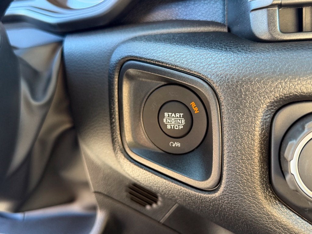 2027 Jeep Wrangler WRANGLER 2-DOOR SPORT