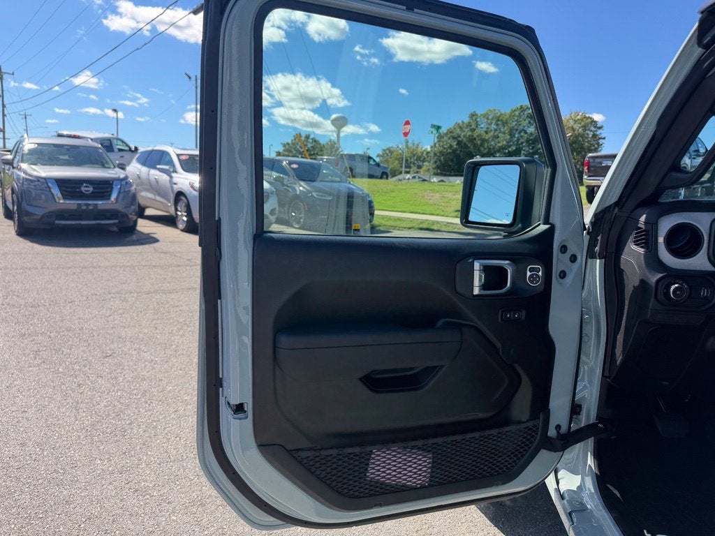 2027 Jeep Wrangler WRANGLER 4-DOOR SPORT S