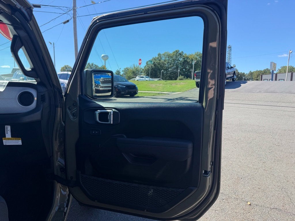 2027 Jeep Wrangler WRANGLER 4-DOOR SPORT S