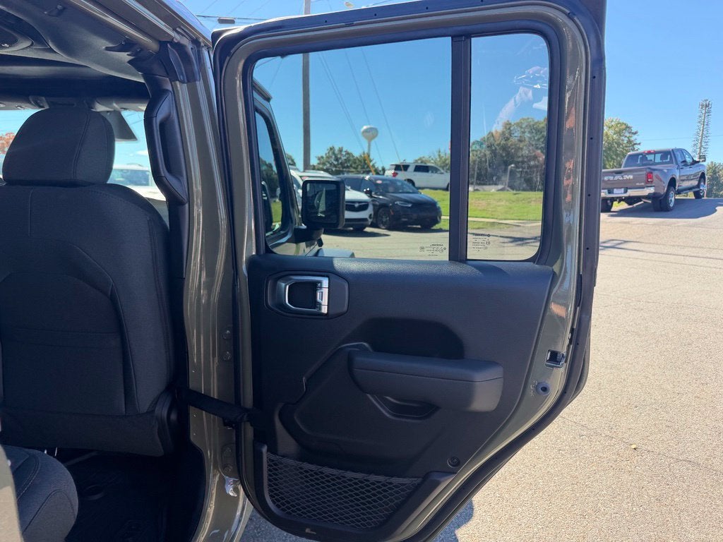 2027 Jeep Wrangler WRANGLER 4-DOOR SPORT S