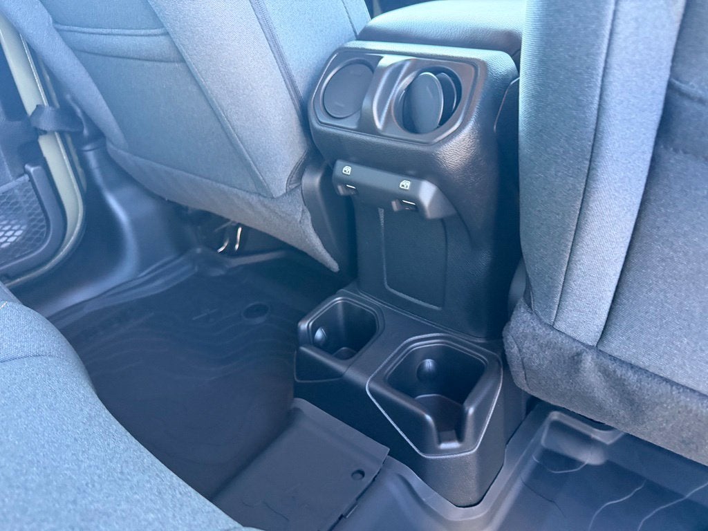 2027 Jeep Wrangler WRANGLER 4-DOOR SPORT S