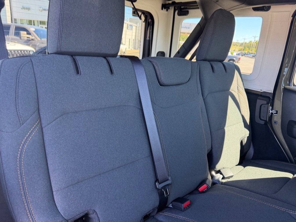 2027 Jeep Wrangler WRANGLER 4-DOOR SPORT S