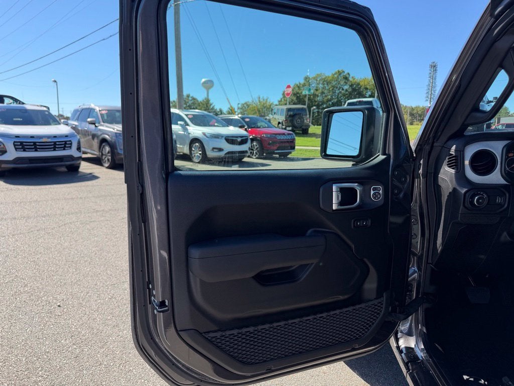 2027 Jeep Wrangler WRANGLER 4-DOOR SPORT S