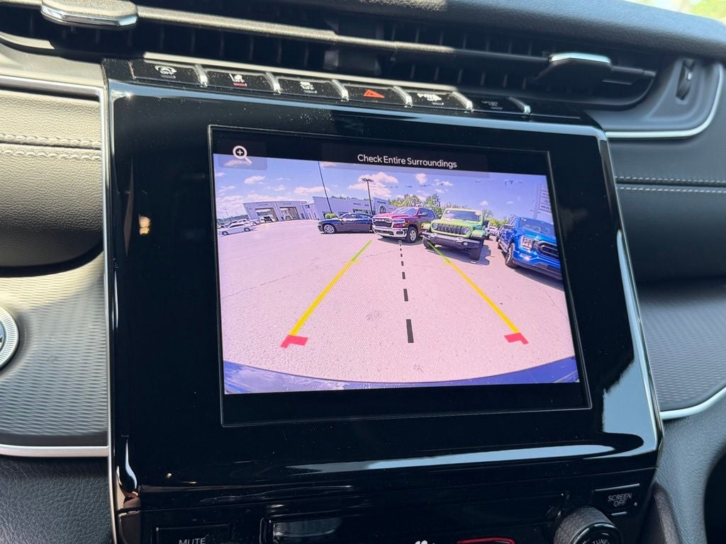 2026 Jeep Grand Cherokee GRAND CHEROKEE LAREDO 4X2