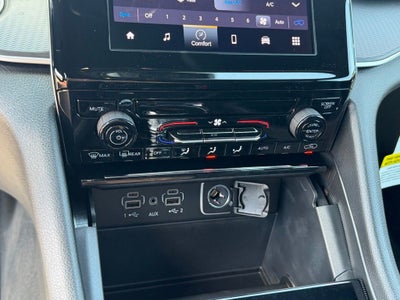 2026 Jeep Grand Cherokee GRAND CHEROKEE LAREDO 4X2
