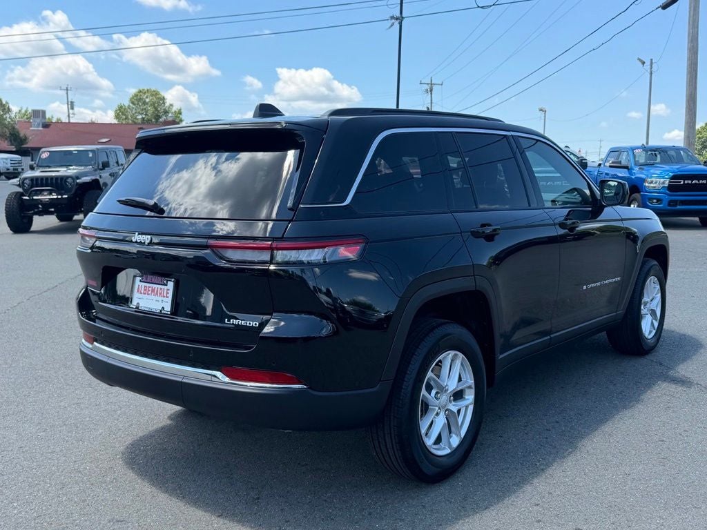 2026 Jeep Grand Cherokee GRAND CHEROKEE LAREDO 4X2