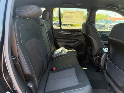 2026 Jeep Grand Cherokee GRAND CHEROKEE LAREDO 4X2
