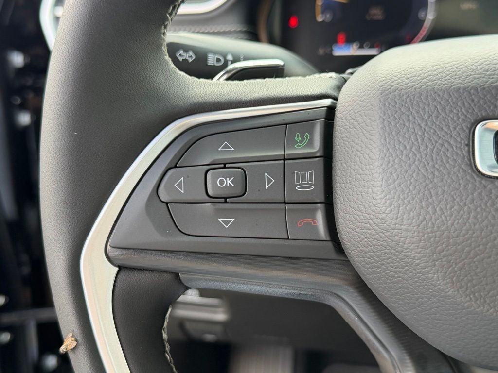 2026 Jeep Grand Cherokee GRAND CHEROKEE LAREDO X 4X4