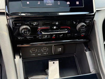 2026 Jeep Grand Cherokee GRAND CHEROKEE LAREDO X 4X4