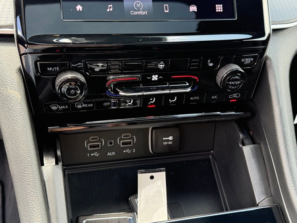2026 Jeep Grand Cherokee GRAND CHEROKEE LAREDO X 4X4