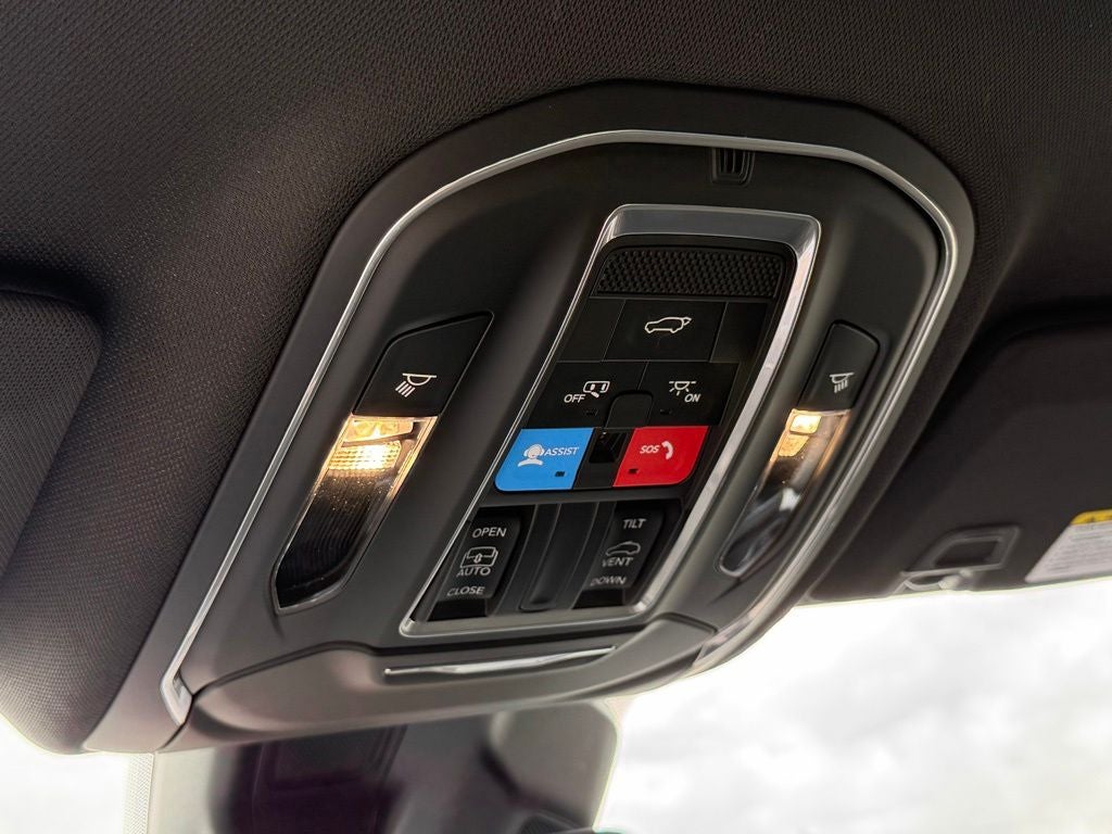 2026 Jeep Grand Cherokee GRAND CHEROKEE LAREDO X 4X4