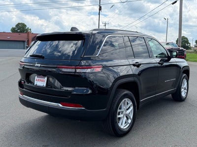 2026 Jeep Grand Cherokee GRAND CHEROKEE LAREDO X 4X4