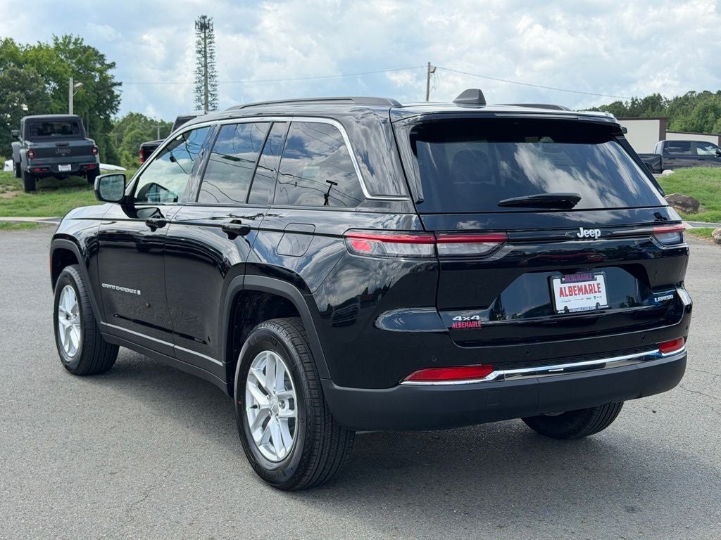 2026 Jeep Grand Cherokee GRAND CHEROKEE LAREDO X 4X4