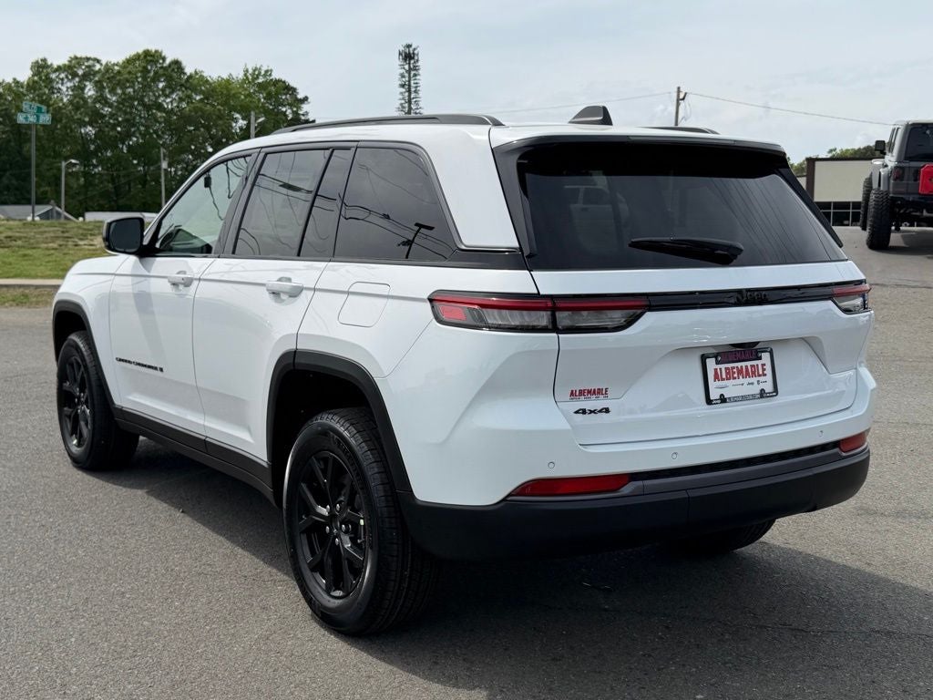 2026 Jeep Grand Cherokee GRAND CHEROKEE LAREDO ALTITUDE 4X4