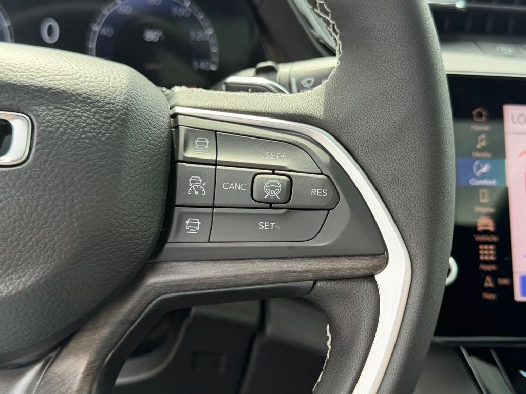 2026 Jeep Grand Cherokee GRAND CHEROKEE LAREDO ALTITUDE 4X4