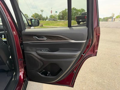 2026 Jeep Grand Cherokee GRAND CHEROKEE LAREDO ALTITUDE 4X4