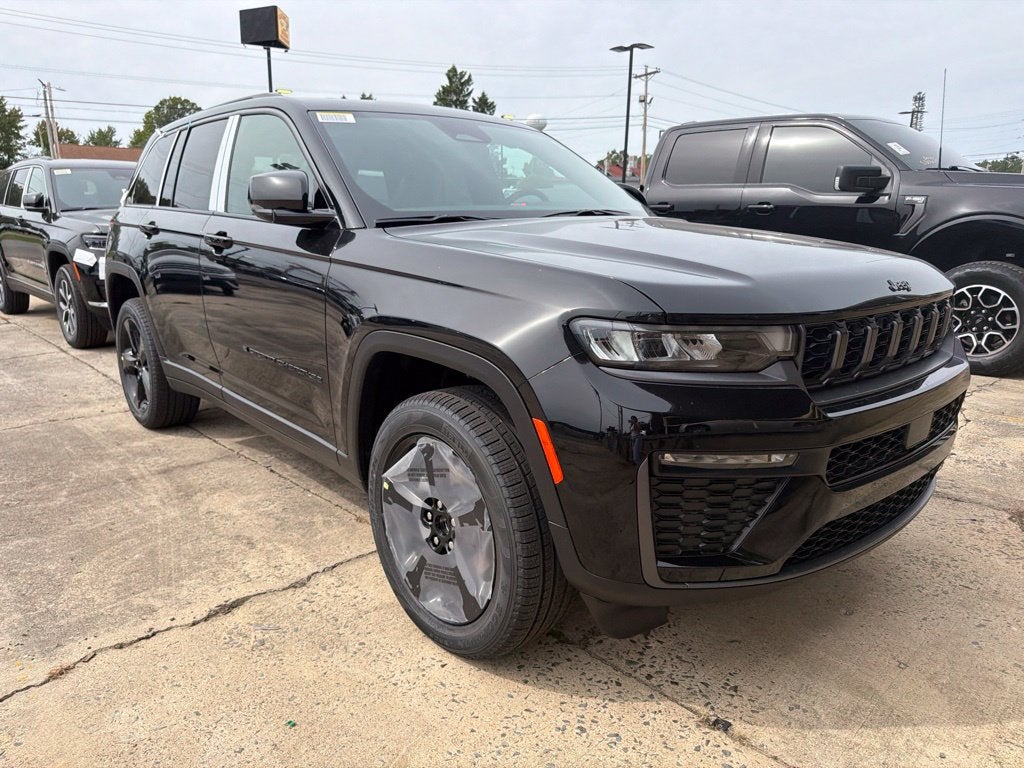 2027 Jeep Grand Cherokee GRAND CHEROKEE LIMITED 4X4