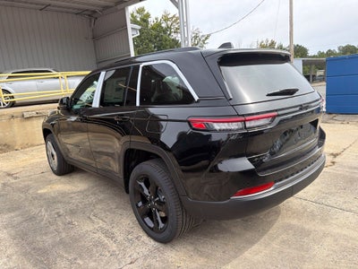 2027 Jeep Grand Cherokee GRAND CHEROKEE LIMITED 4X4