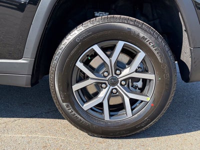 2027 Jeep Grand Cherokee GRAND CHEROKEE L LAREDO X 4X4