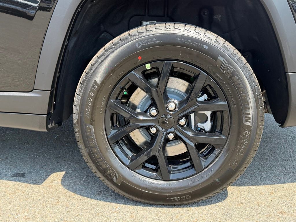 2026 Jeep Grand Cherokee GRAND CHEROKEE L LAREDO ALTITUDE 4X4