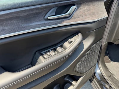 2026 Jeep Grand Cherokee GRAND CHEROKEE L LAREDO ALTITUDE 4X4