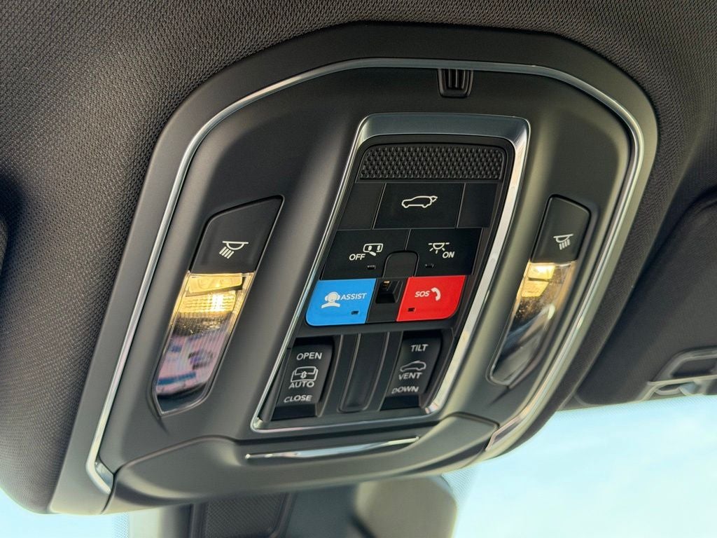 2026 Jeep Grand Cherokee GRAND CHEROKEE L LAREDO ALTITUDE 4X4