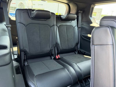 2026 Jeep Grand Cherokee GRAND CHEROKEE L LAREDO ALTITUDE 4X4