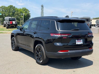 2026 Jeep Grand Cherokee GRAND CHEROKEE L LAREDO ALTITUDE 4X4