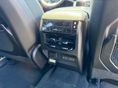 2026 Jeep Grand Cherokee GRAND CHEROKEE L LAREDO ALTITUDE 4X4