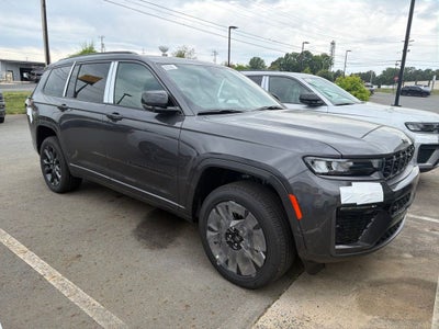2026 Jeep Grand Cherokee GRAND CHEROKEE L LIMITED RESERVE 4X4