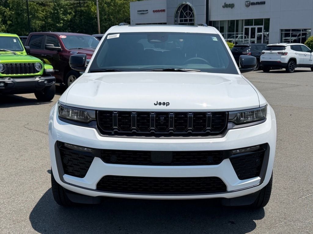 2026 Jeep Grand Cherokee GRAND CHEROKEE L LIMITED RESERVE 4X4