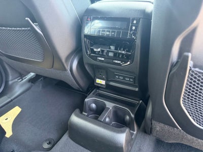 2026 Jeep Grand Cherokee GRAND CHEROKEE L LIMITED RESERVE 4X4