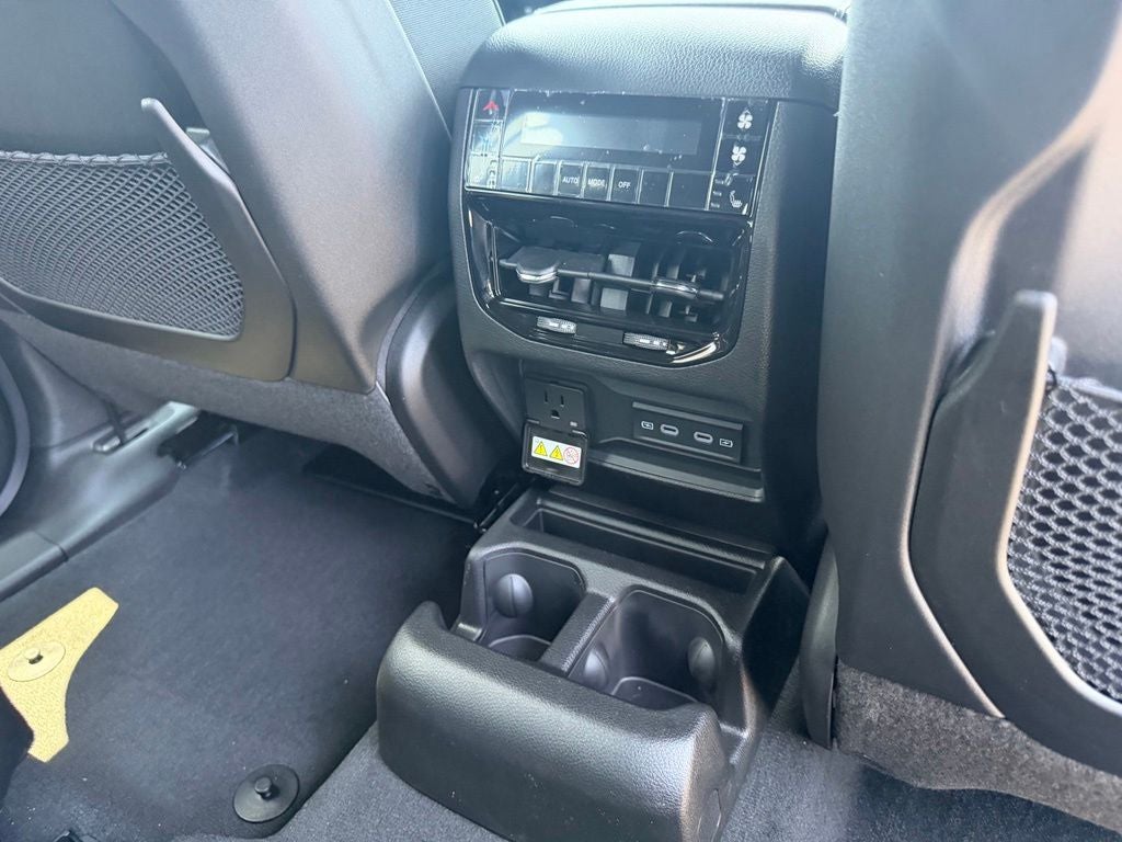 2026 Jeep Grand Cherokee GRAND CHEROKEE L LIMITED RESERVE 4X4
