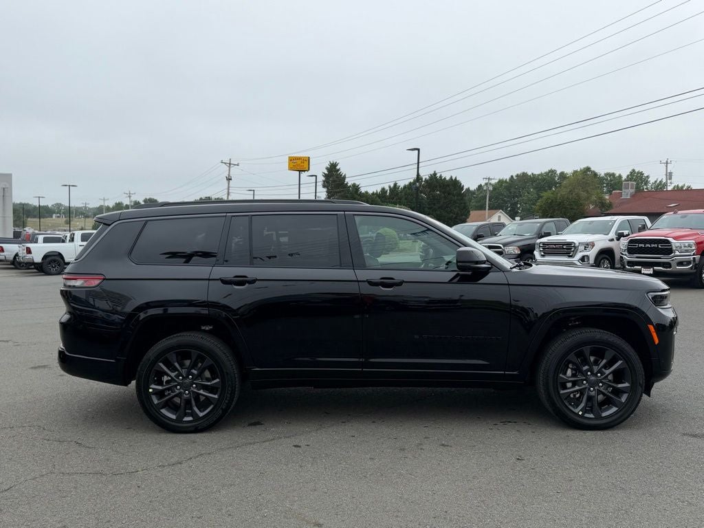 2026 Jeep Grand Cherokee GRAND CHEROKEE L LIMITED RESERVE 4X4