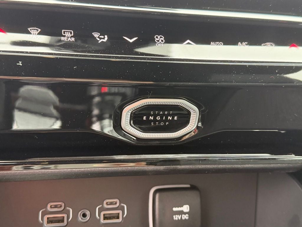2026 Jeep Grand Cherokee GRAND CHEROKEE L LIMITED RESERVE 4X4