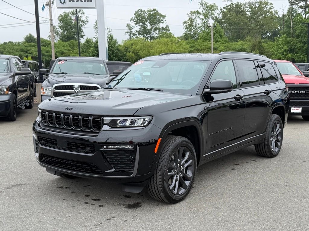 2026 Jeep Grand Cherokee GRAND CHEROKEE L LIMITED RESERVE 4X4