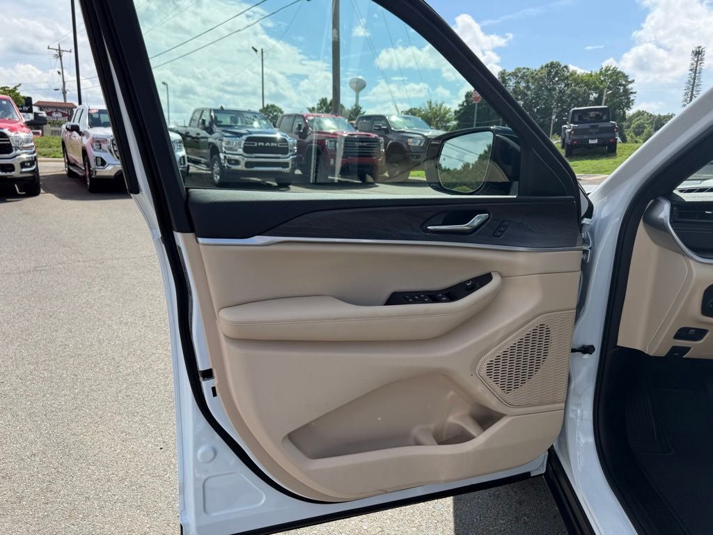 2026 Jeep Grand Cherokee GRAND CHEROKEE L LIMITED 4X4