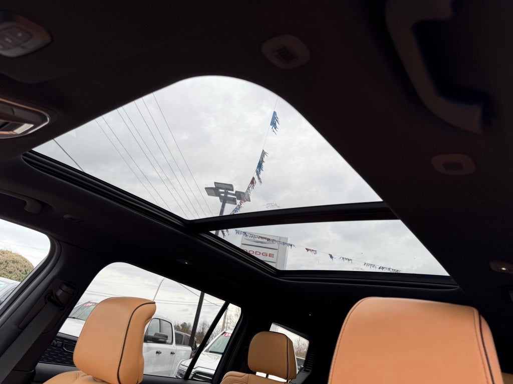 2025 Jeep Grand Cherokee GRAND CHEROKEE L SUMMIT 4X4