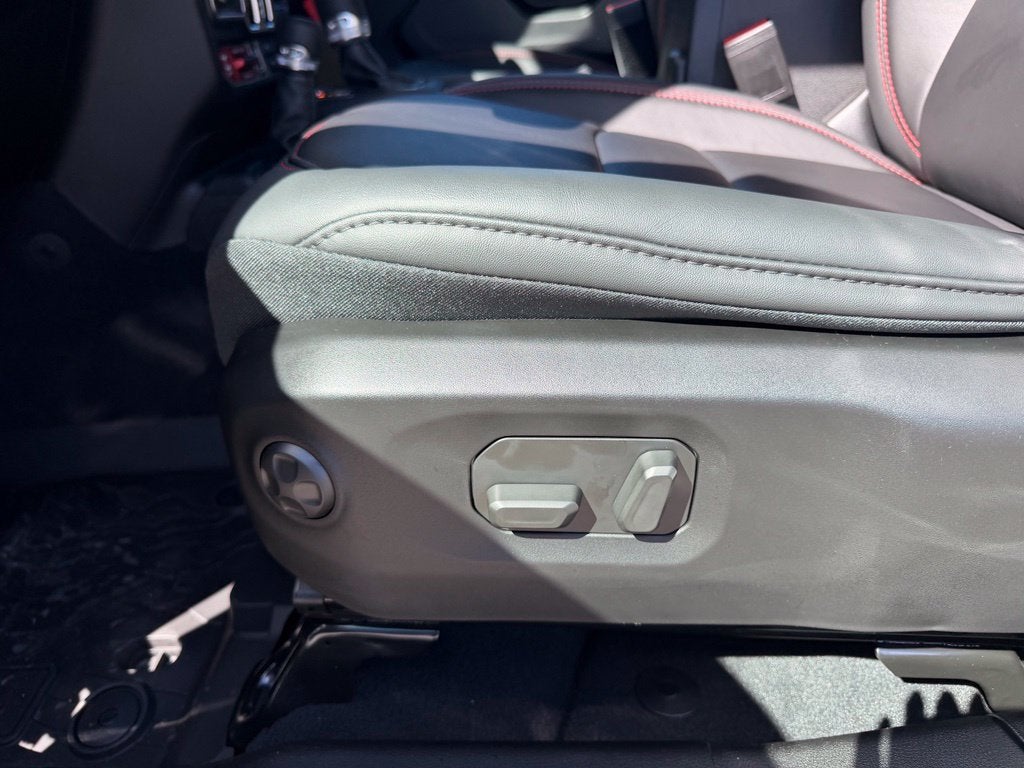 2027 Jeep Wrangler WRANGLER 4-DOOR RUBICON X