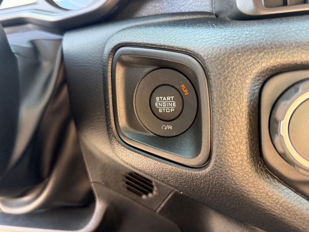 2026 Jeep Gladiator GLADIATOR SPORT 4X4