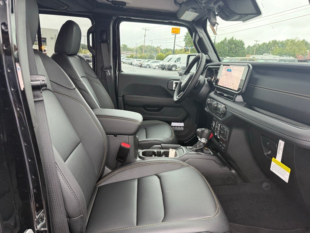 2025 Jeep Gladiator GLADIATOR HIGH TIDE 4X4