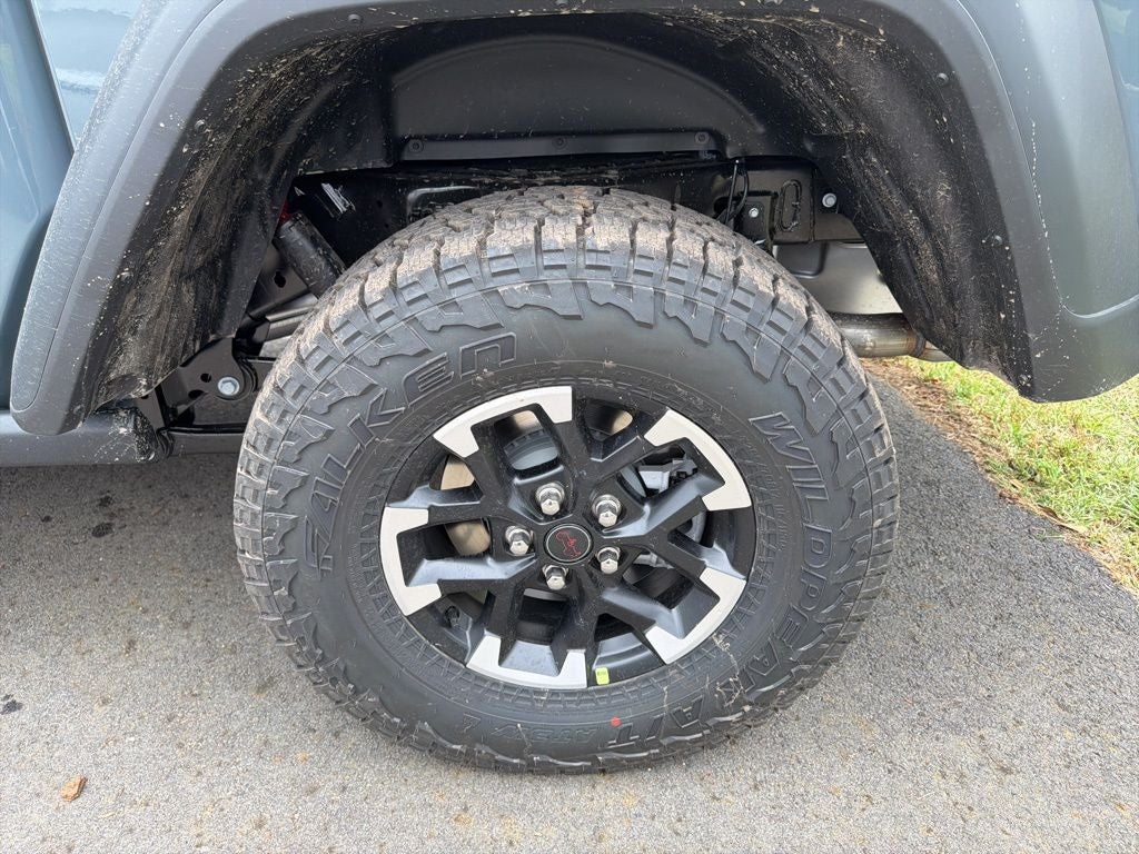 2026 Jeep Gladiator GLADIATOR SHADOW OPS 4X4
