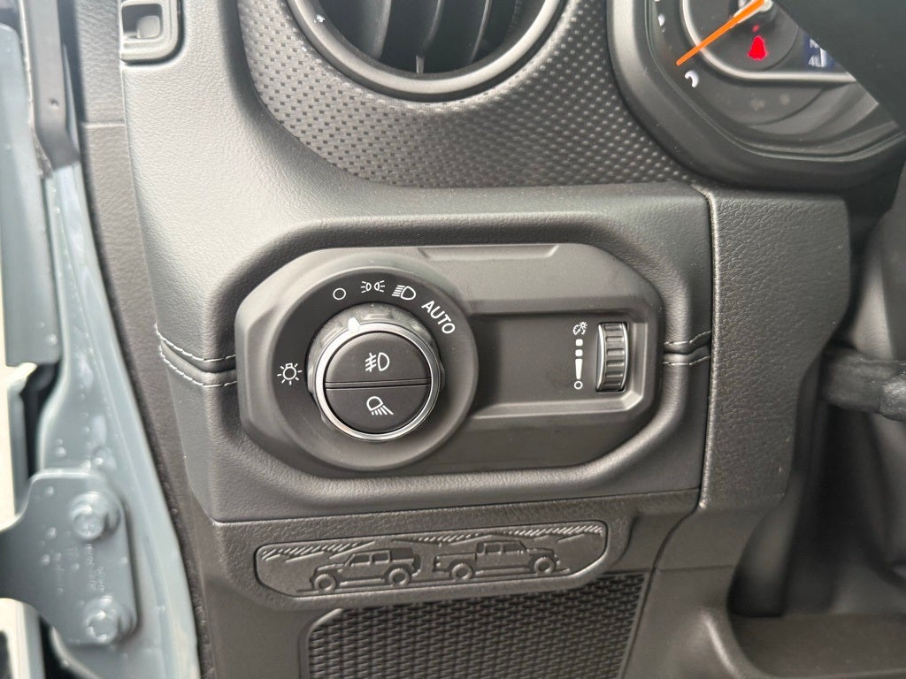 2025 Jeep Gladiator GLADIATOR RUBICON 4X4