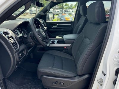 2025 RAM Ram 1500 RAM 1500 BIG HORN CREW CAB 4X4 5'7' BOX