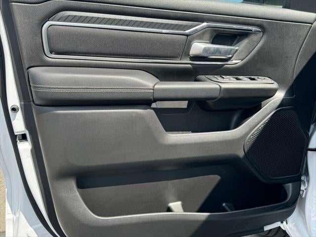 2025 RAM Ram 1500 RAM 1500 BIG HORN CREW CAB 4X4 5'7' BOX