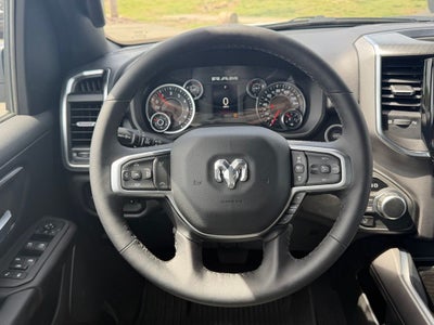2025 RAM Ram 1500 RAM 1500 BIG HORN CREW CAB 4X4 5'7' BOX