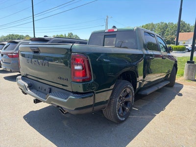 2026 RAM Ram 1500 RAM 1500 EXPRESS CREW CAB 4X4 5'7' BOX