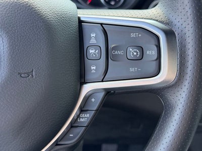 2026 RAM Ram 1500 RAM 1500 EXPRESS CREW CAB 4X4 5'7' BOX